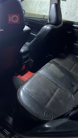 تۆیۆتا کۆرۆلا